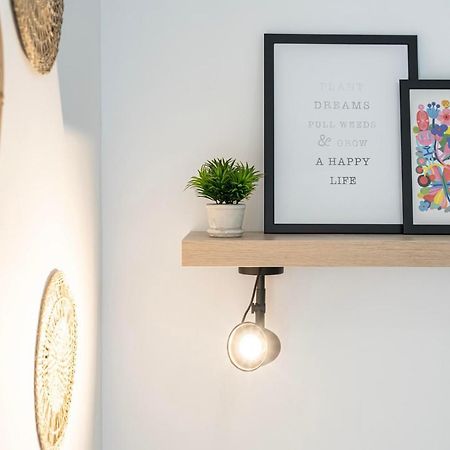 Estudio Con Encanto En Fuencarral Madrid Luaran gambar